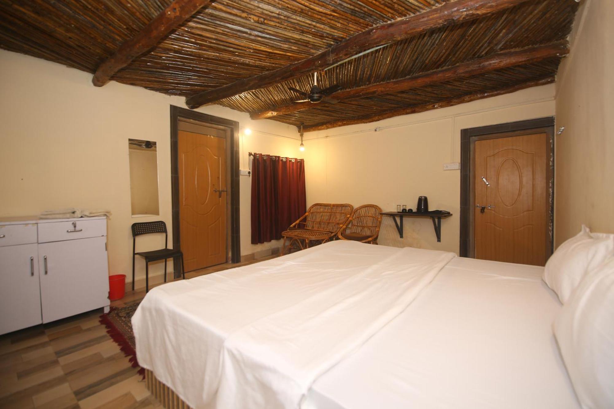 Dhanwār Tribal Wood Resort מראה חיצוני תמונה