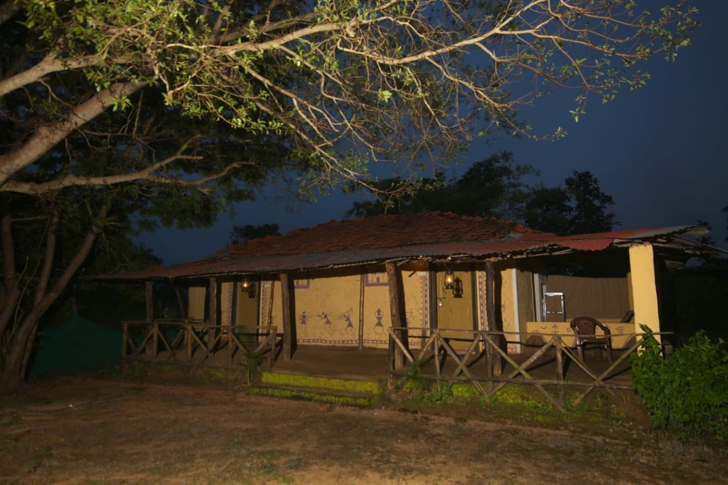 Dhanwār Tribal Wood Resort מראה חיצוני תמונה
